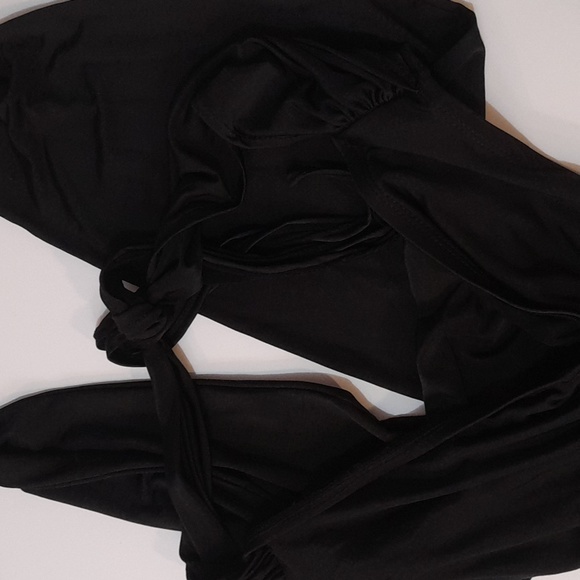 ๐ Womens Black Halter Bathing Suit - Picture 7 of 7